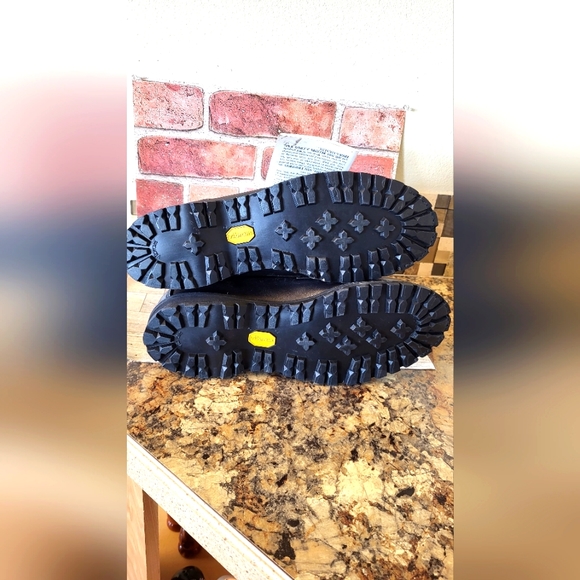 Black tactical boots - Picture 2 of 9